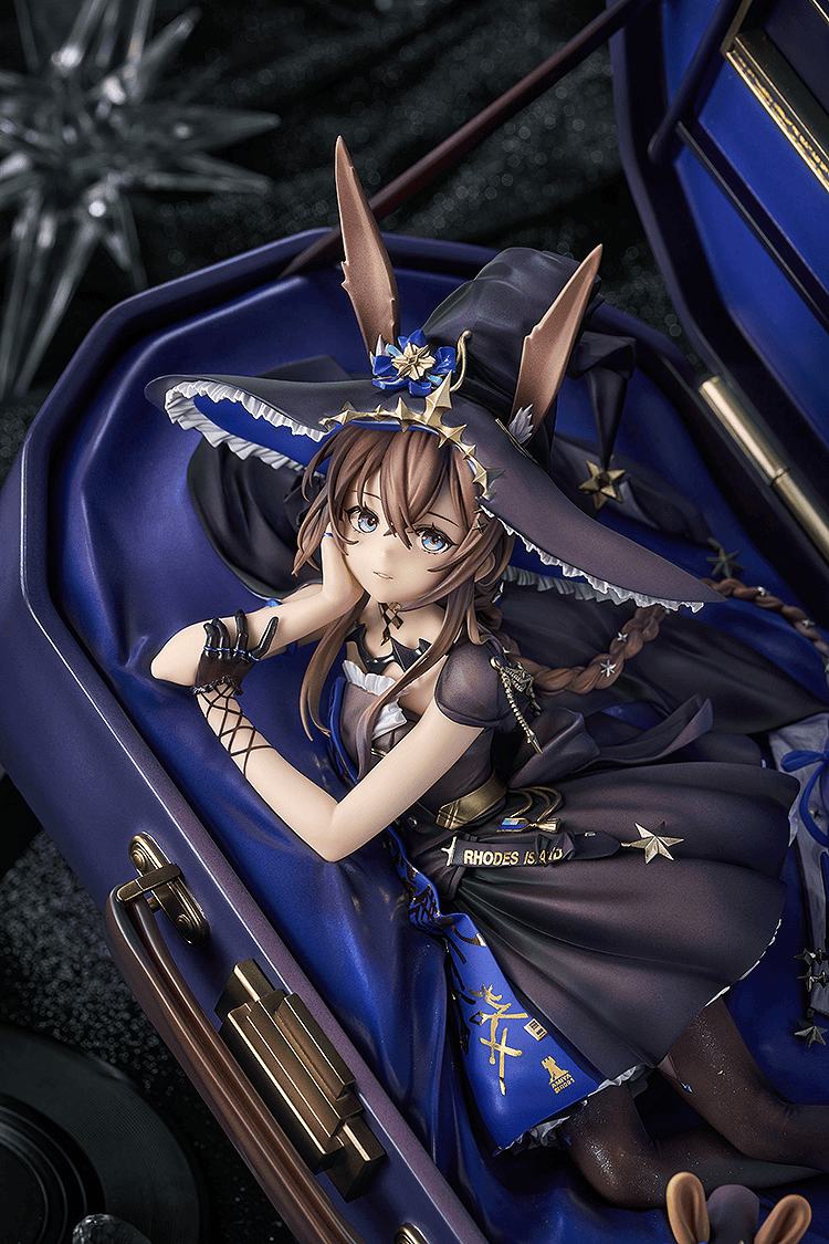 Amiya: Solo Around The World Ver. 1/7 Scale Figure