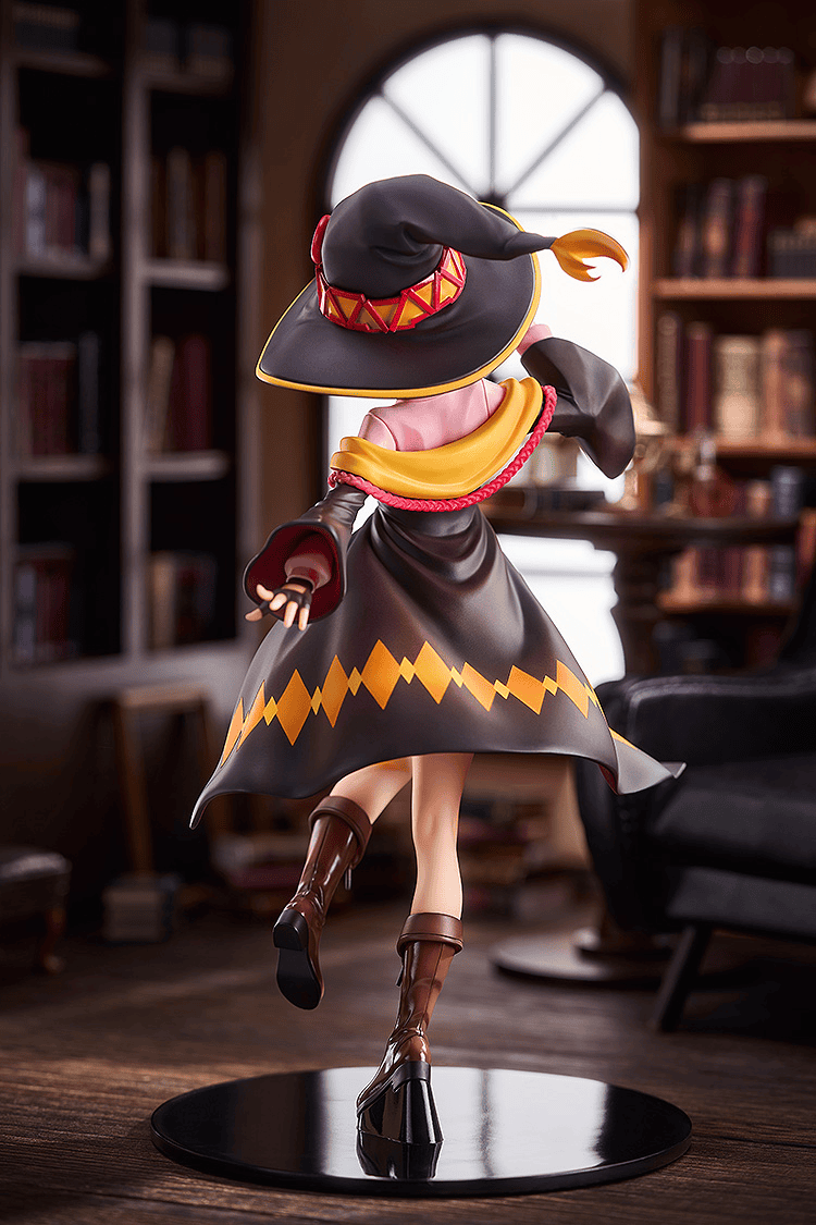 Megumin (Red Prison Uniform) 1/7 Scale Figure