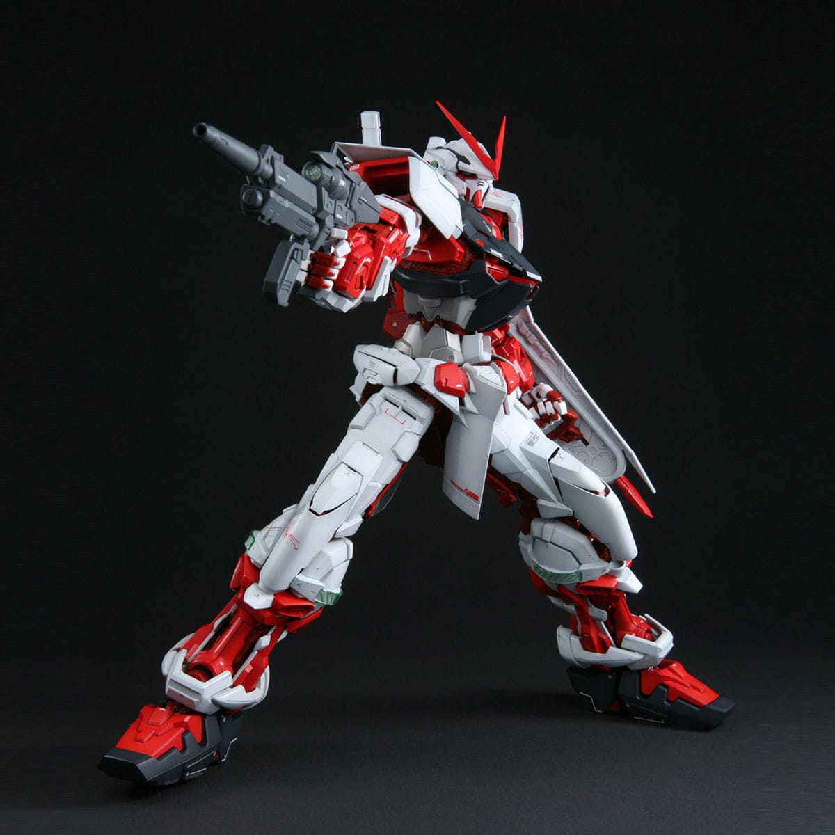 PG 1/60 Gundam Astray Red Frame - Bandai - Glacier Hobbies