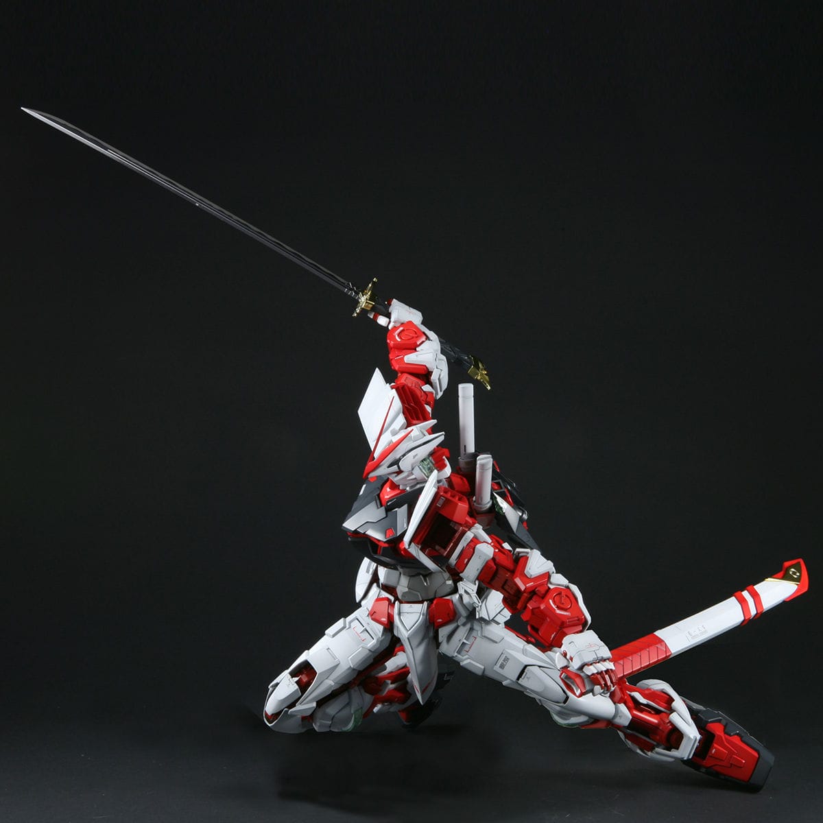 PG 1/60 Gundam Astray Red Frame - Bandai - Glacier Hobbies