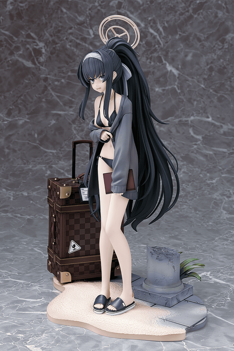 Ui (Swimsuit) 1/7 Scale Figure