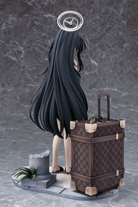 Ui (Swimsuit) 1/7 Scale Figure