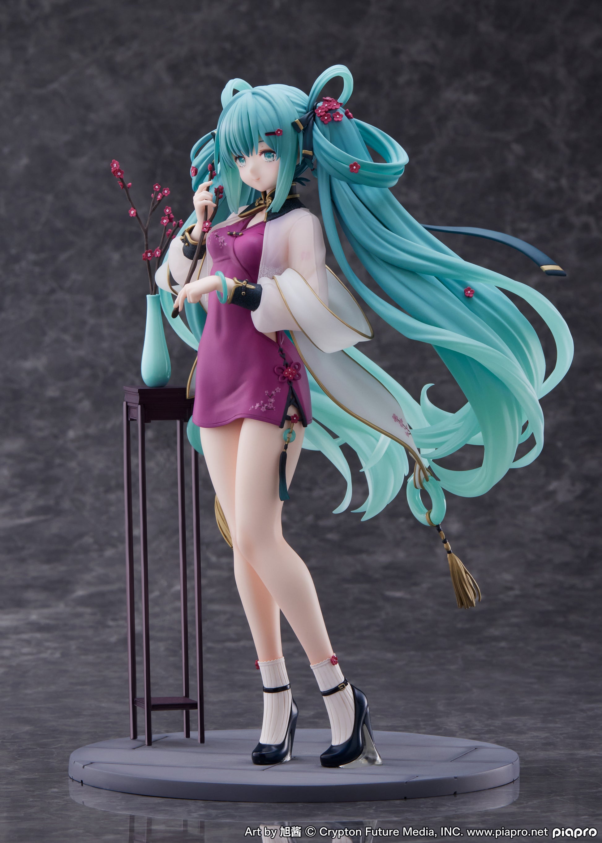 F:NEX x POPPRO Hatsune Miku 2023 Chinese New Year Ver. 1/7 Scale Figure - Glacier Hobbies - Good Smile Company