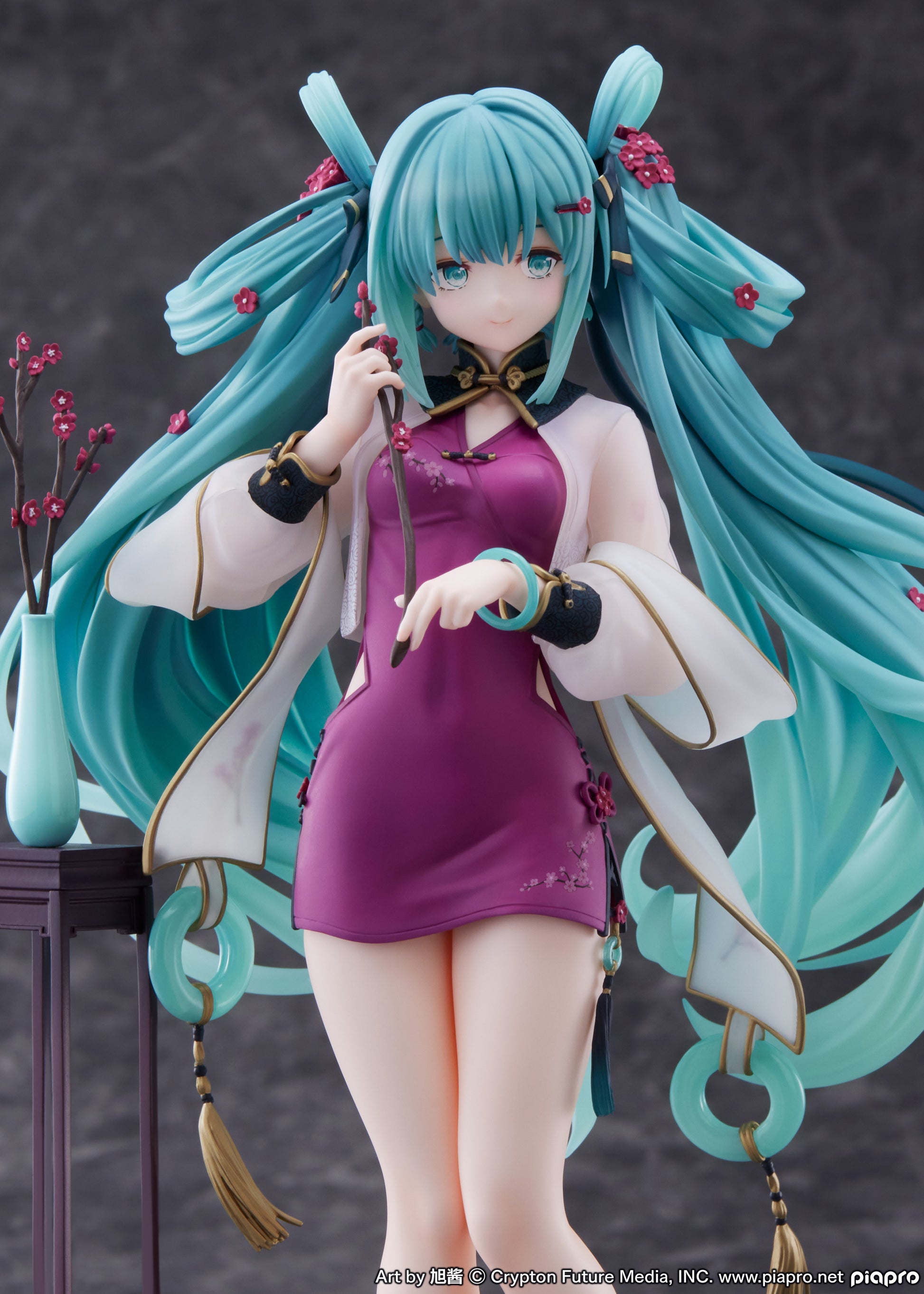 F:NEX x POPPRO Hatsune Miku 2023 Chinese New Year Ver. 1/7 Scale Figure - Glacier Hobbies - Good Smile Company