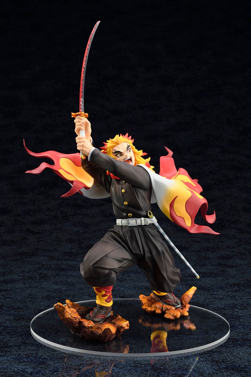 [PREORDER] Kyojuro Rengoku DX Ver. 1/8 Scale Figure (Re-Order) - Glacier Hobbies - BellFine