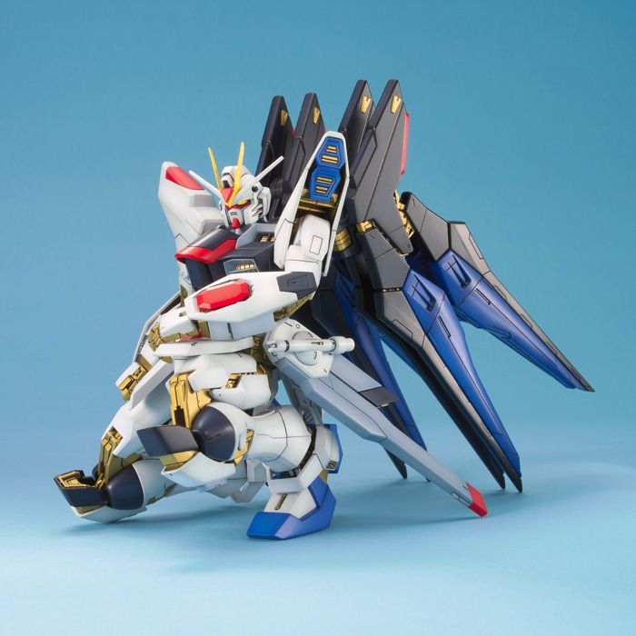 MG 1/100 Strike Freedom Gundam - Master Grade Mobile Suit Gundam SEED Destiny | Glacier Hobbies