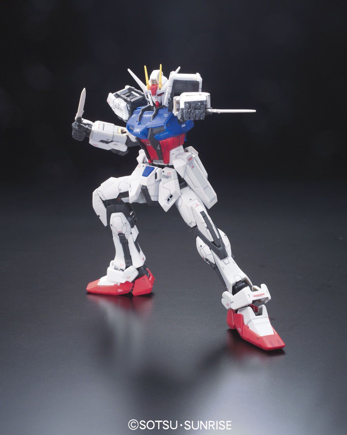 RG 1/144 Aile Strike Gundam - Real Grade Mobile Suit Gundam SEED | Glacier Hobbies