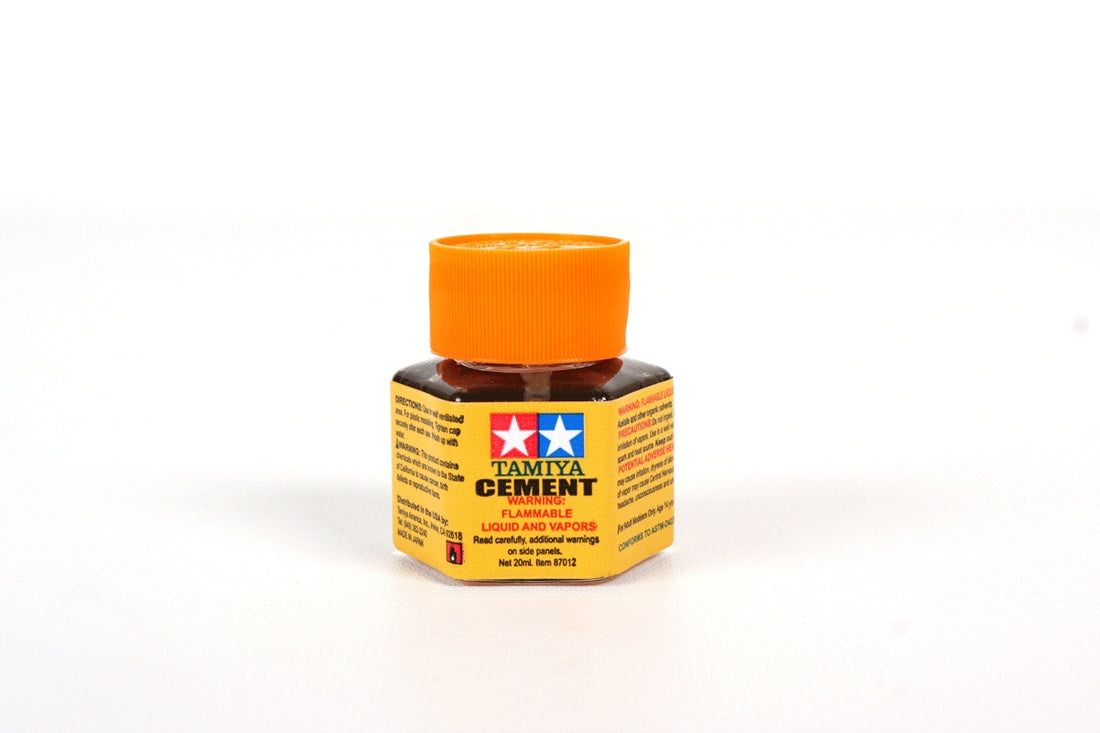 Tamiya Plastic Cement 20mL - Glacier Hobbies - Tamiya