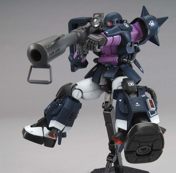 MG 1/100 MS-06R-1A Zaku II (Black Tri-Stars) Ver.2.0 - Glacier Hobbies - Bandai